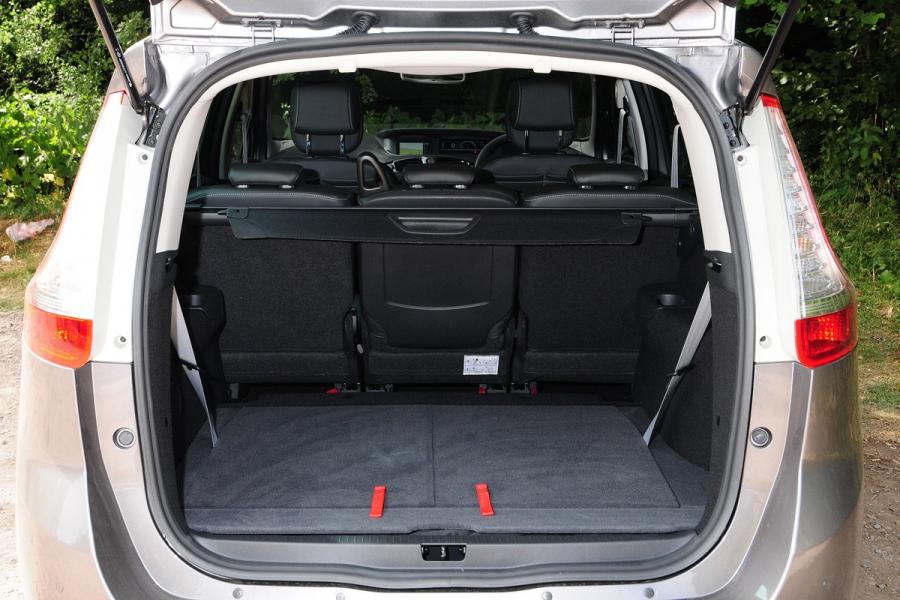 Багажник Renault Grand Scenic 2013 года  (UK) (фото 9 из 17)